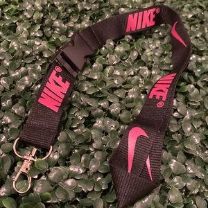 Nike Detachable Lanyard Black & Hot Pink